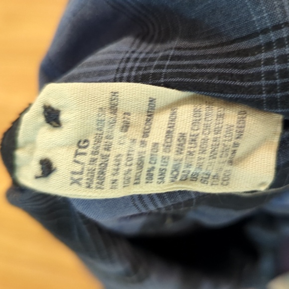 American Eagle Vintage Fit 100% cotton blue and black plaid snap-front shirt, XL - Picture 5 of 5